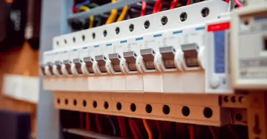 Electrical panel for a commercial building